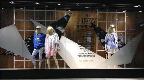 吃瓜少女橱窗视频